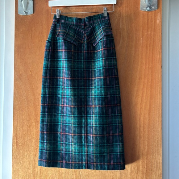 Vintage Escada plaid wool midi skirt - Picture 3 of 8